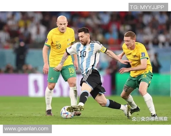 足球右路之星：盘点当代最具威胁的右边锋及其技术特点分析